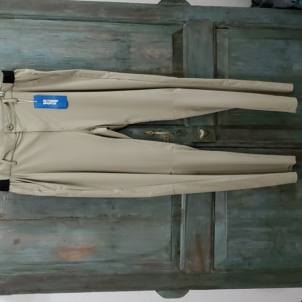 OUTDOORSPORTS Women's Hiking Pants in Khaki, Size 38, NWT